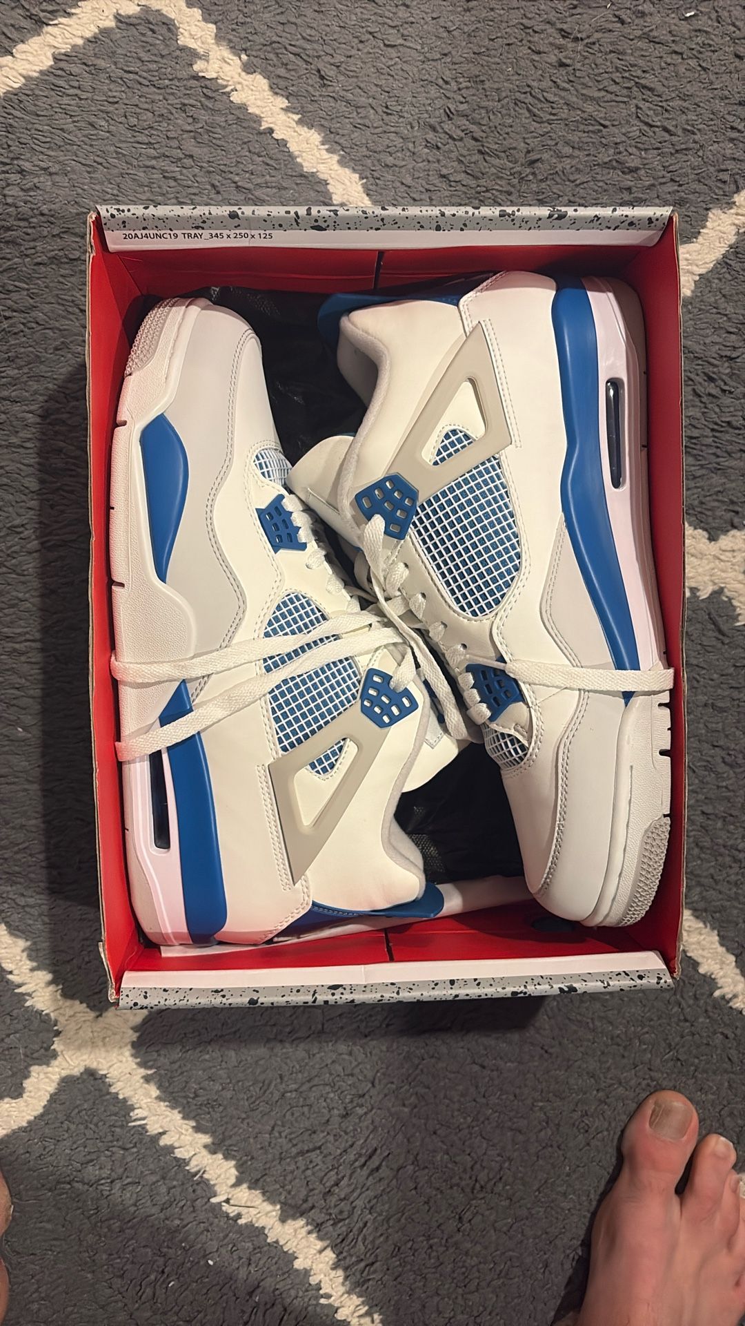 Jordan 4 Military Blue DEADSTOCK SIZE 13