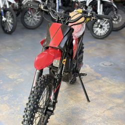 Throne Cycles Strike Shadow 72V In Stock