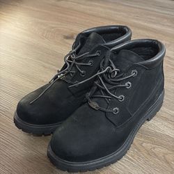 Timberlands Women (boots)