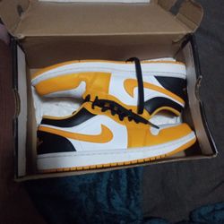 Air Jordan 1 Low 7 1/2 