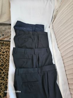 4 office  pants for  business  man high quantity  (2) 33 x 30 )  & (2) 34x30 $10 each