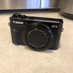 Canon G7X Mark II