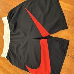 Nike Shorts Black Red Xl 