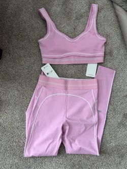 Pink alo Yoga Bra and Leggings Set