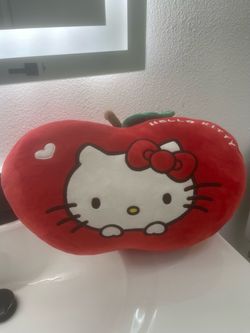 Hello Kitty Plushie