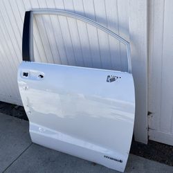 2024 Toyota Sienna Door Used Oem R 