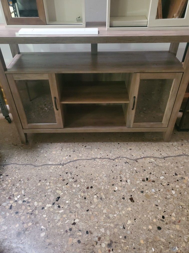 52" Rustic Wood TV Stand in Grey Wash & Tempered Glass