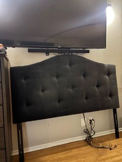 Luxury velvet headboard an memory foam queen mattress