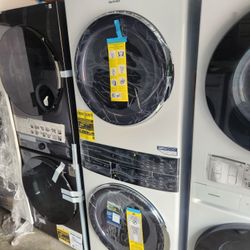 Electrolux Stackable Washer And Gas Dryer 