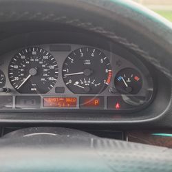 Low Miles 2001 325i BMW