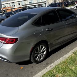 2016 Chrysler 200