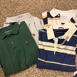 Set Of 4 Abercrombie Men’s small polos 