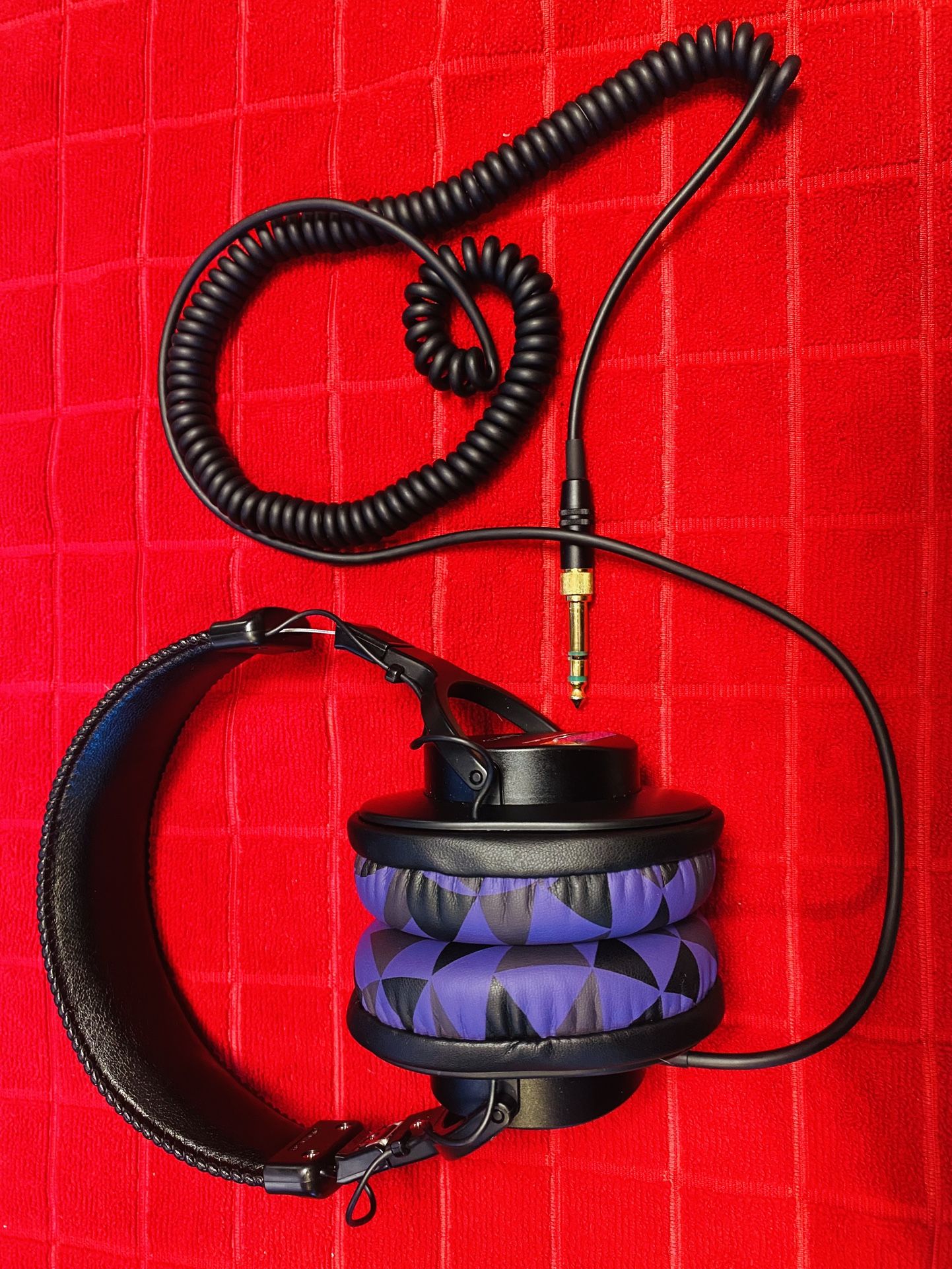 Sony MDR-7506 Headphones Professional Large Diaphragm Headphones