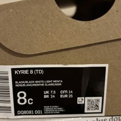 Kyrie Irving 8.   Size 8c