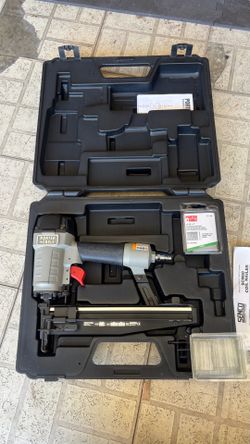 16-gauge straight finish nailer
