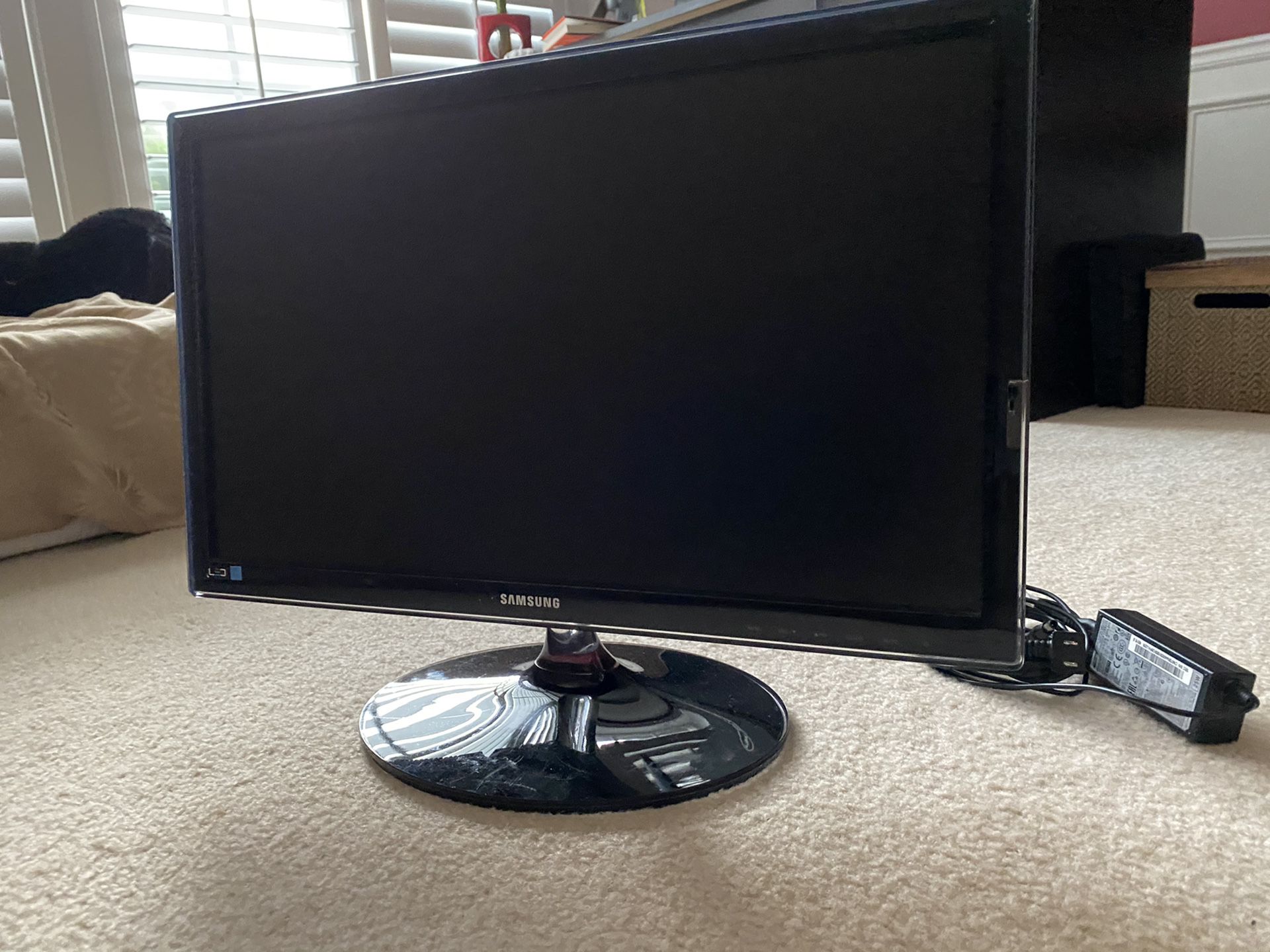 Samsung Monitor, move out sale!!!