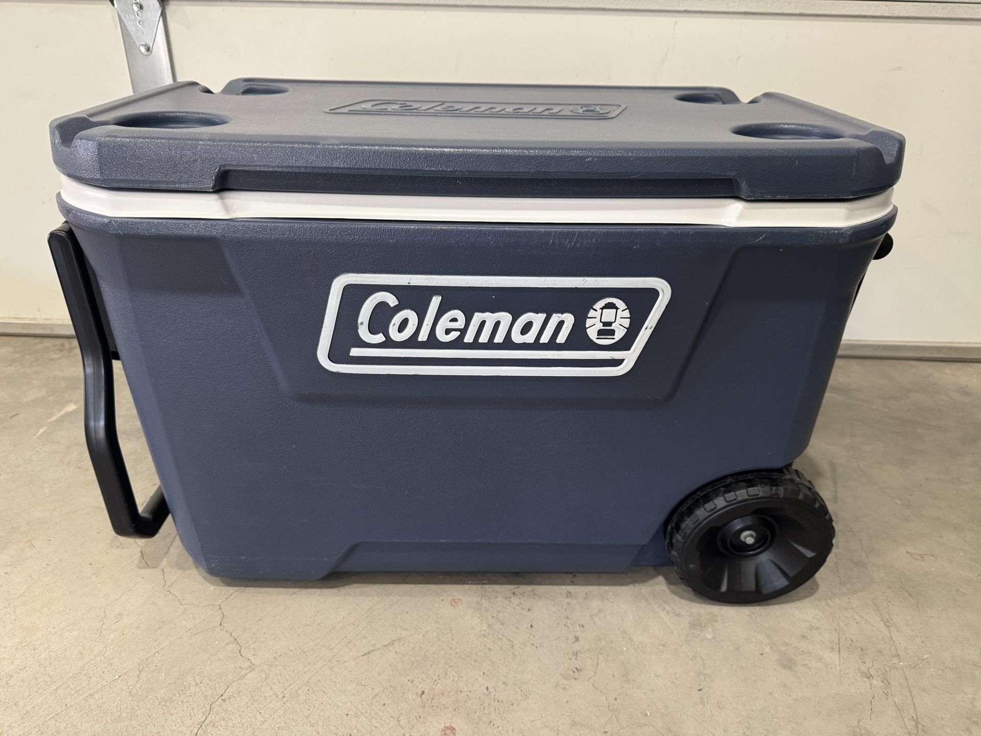 Coleman 62qt Ice Chest Cooler. -35ave & Glendale