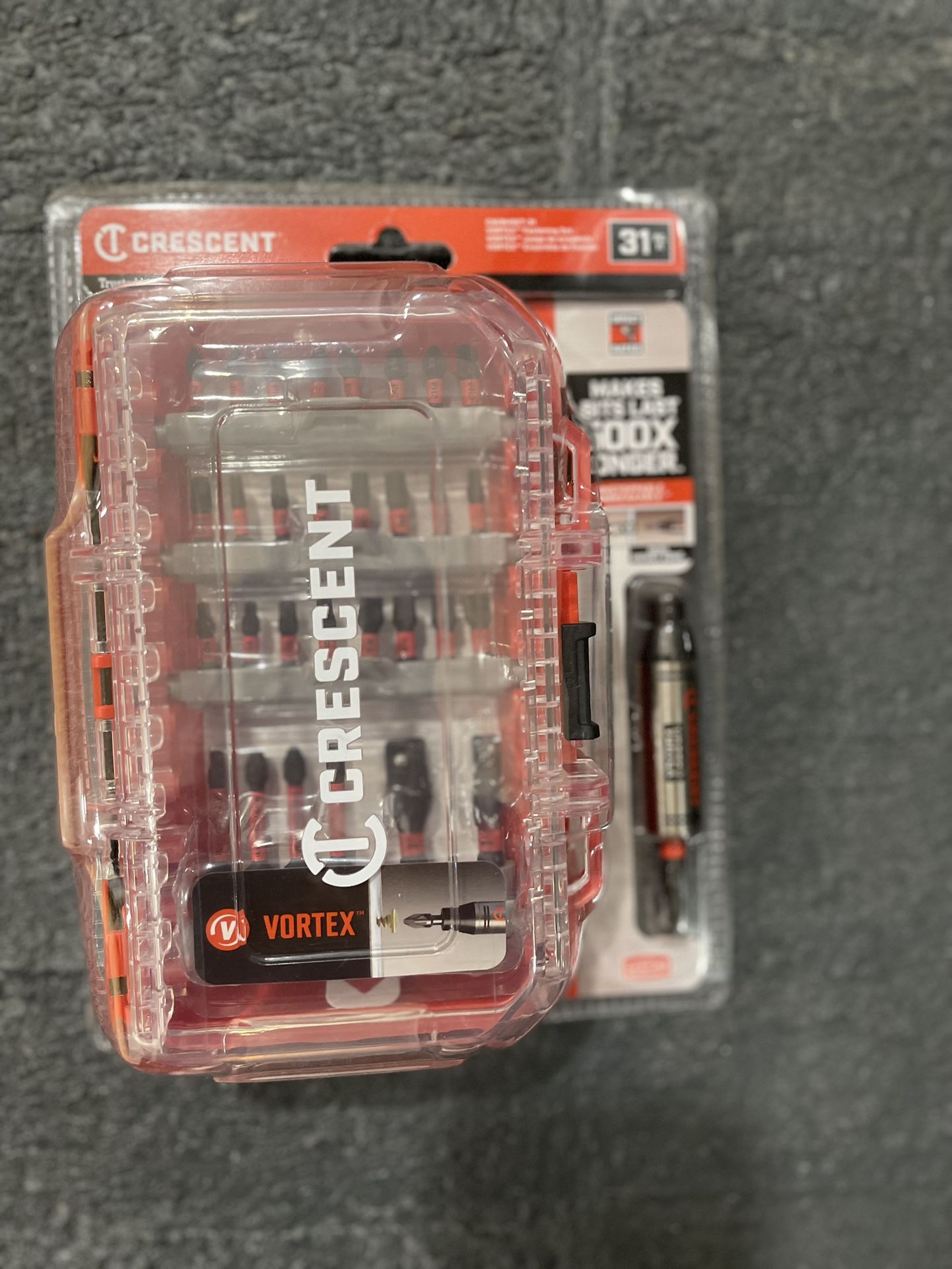 Crescent Bit Holder Fastening Set (31-Piece)