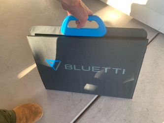 Bluetti PV120 solar panel 120W