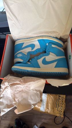 Air Jordan 1 retro high OG UNC reimagine