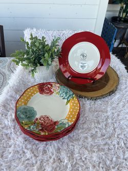 Set Of 6 Pioneer woman Blossom Jubilee Dinner Plates, New
