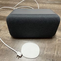 Google Home Max (Charcoal/Grey) – Mint Condition – $200