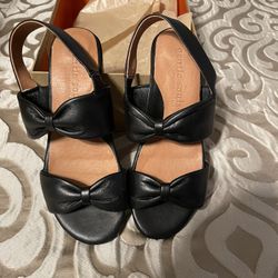 Size 7 New Charlene Two Knot Heeled Sandal