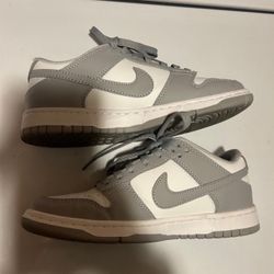 Nike dunk Gray