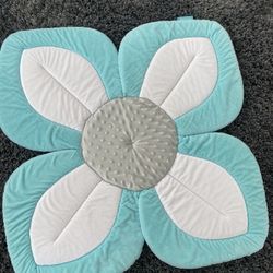 Blooming Baby Bath Lotus