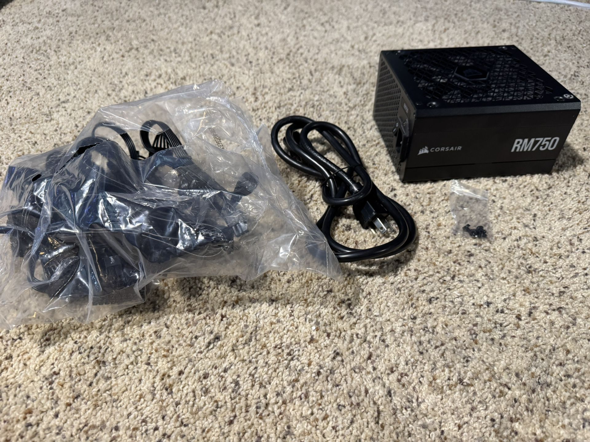 CORSAIR RM750 Watt 80 Plus Gold Certified PSU / Power Supply