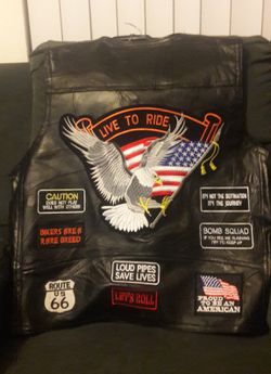 Motorcycle genuine leather vest