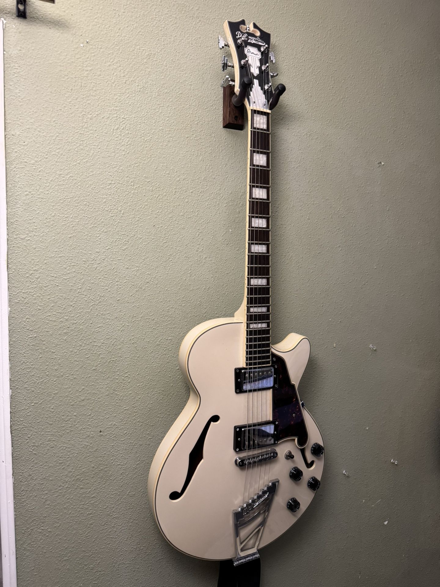 D’ Angelico SS Premier
