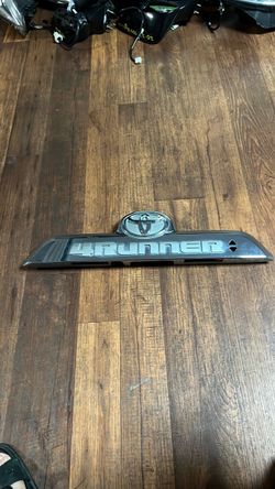 10-24 4Runner Magnetic Gray Metallic Chrome Rear Decklid Trim Emblem OE