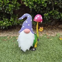 Purple Hat Gnome Solar Light Sculpture 