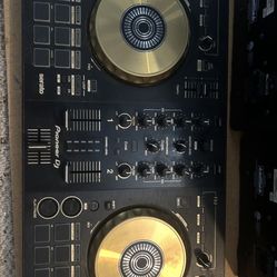 Pioneer DDJ-SB3 Limited Edition (gold)