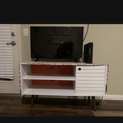 TV stand 