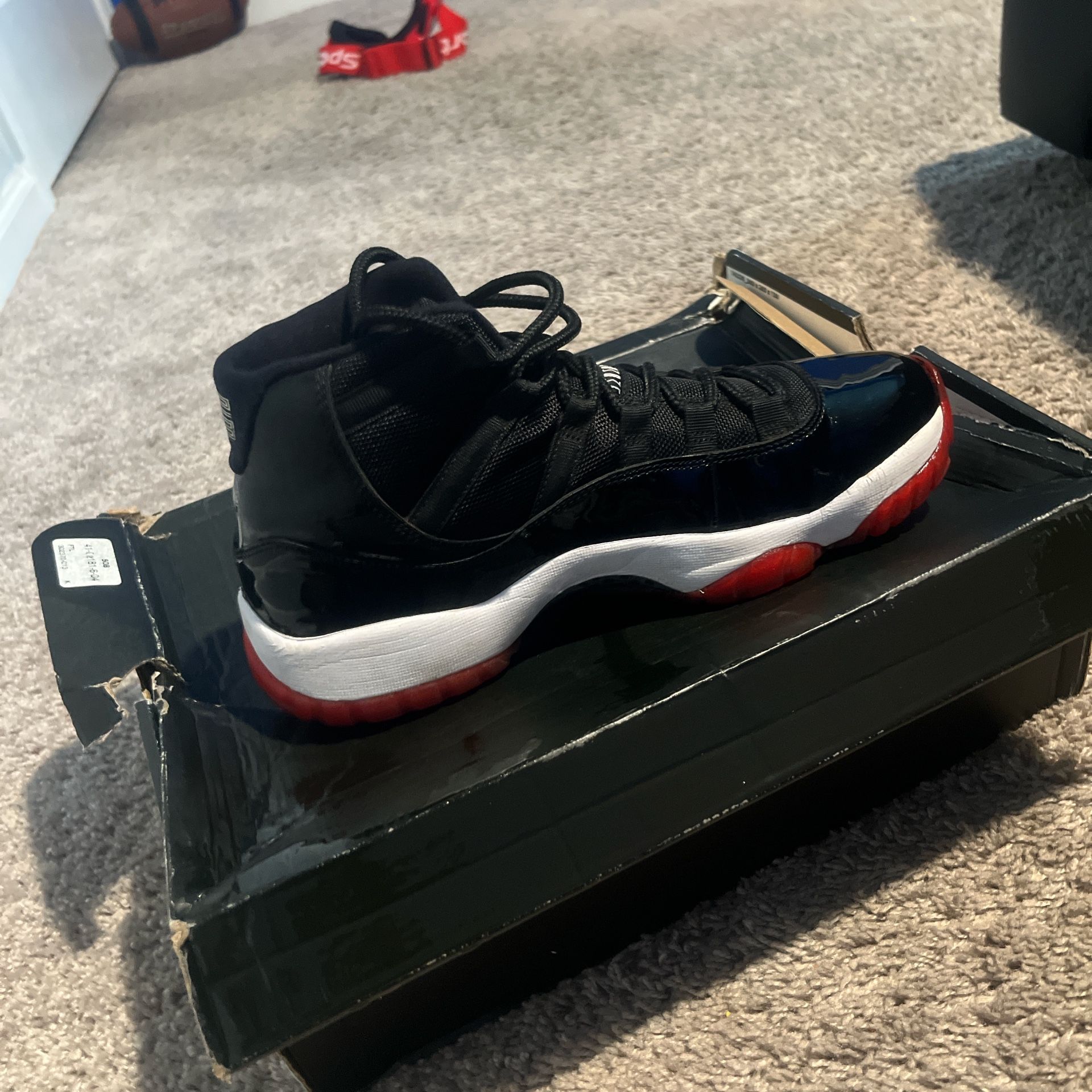 Jordan 11 Bred