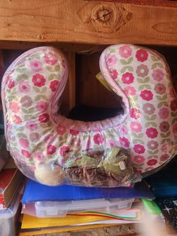 Baby Nursing Pillow