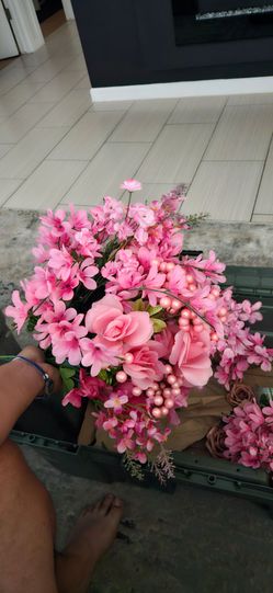 Pink mixed flowers