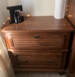 CW Oversized Nightstand/Side drawer