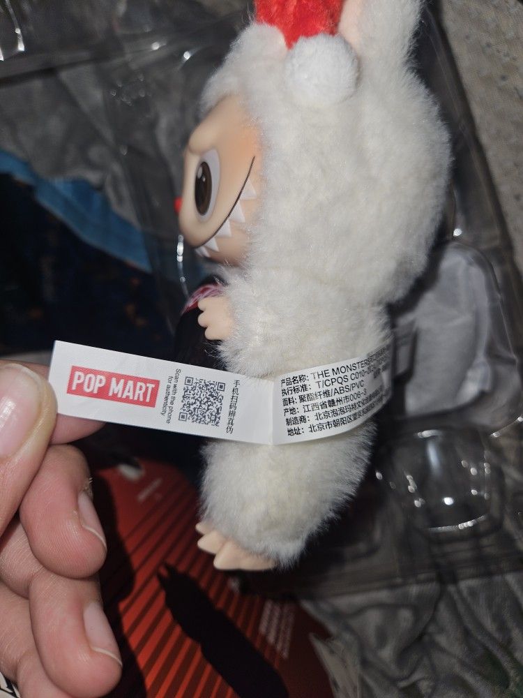 CHRISTMAS LABUBU COCA COLA