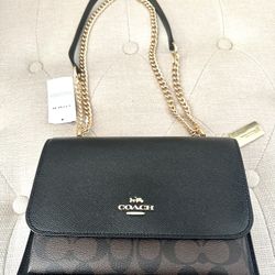  Coach Leather Purse  *Brand New* 