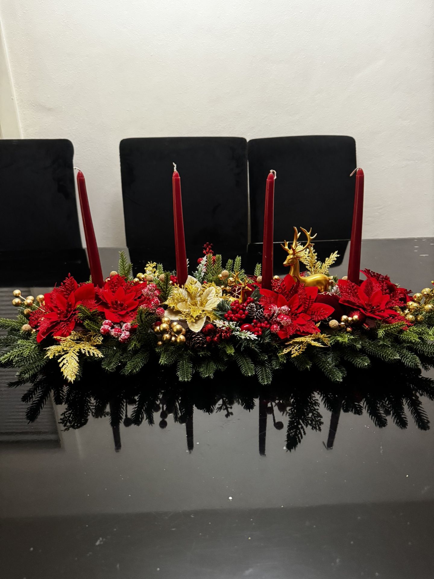 ❤️✨Name -Red & Gold Christmas Elegance Centerpiece