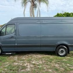 2019 Mercedes Benz Sprinter 2500