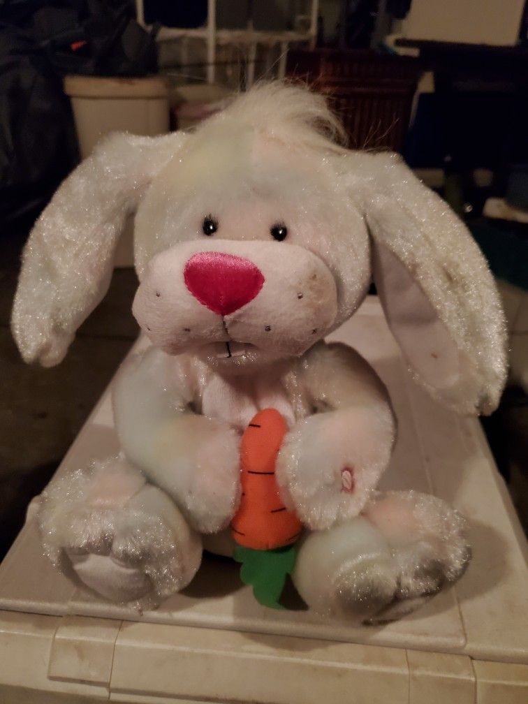 Dancing Singing Rabbit