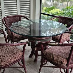 Porch Table & Chairs 