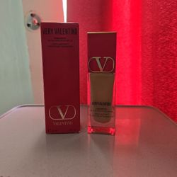 Valentino - Foundation