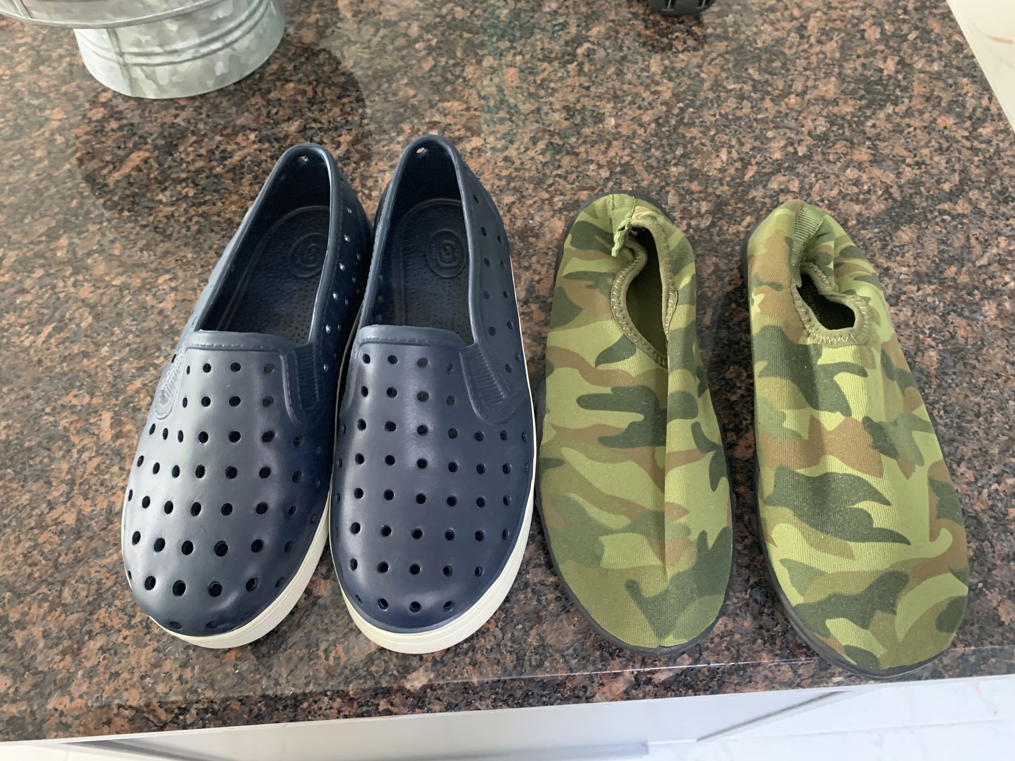 Boys Size 2 Shoes Water Shoes And Croc Like