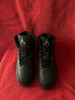Jordan 1 Mid