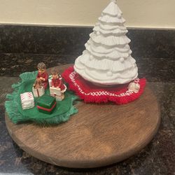 Vintage White Ceramic Christmas with set up (music box)